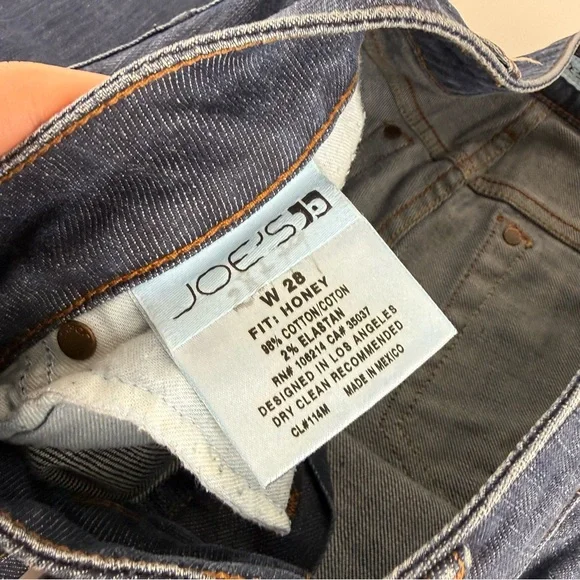 Joe's Jeans The Honey Bootcut Curvy Fit Dark Wash Jeans - Size 28 - Picture 5 of 9